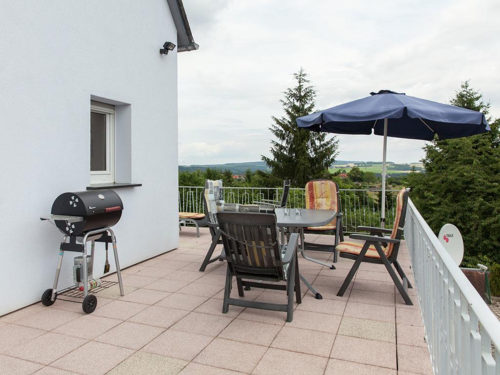 Peaceful Holiday Home In Rascheid Near Forest Geisfeld  Exteriör bild