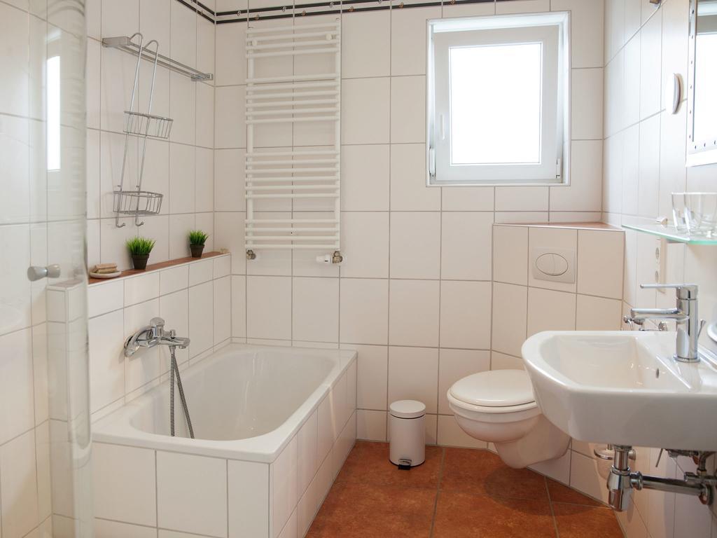 Peaceful Holiday Home In Rascheid Near Forest Geisfeld  Exteriör bild