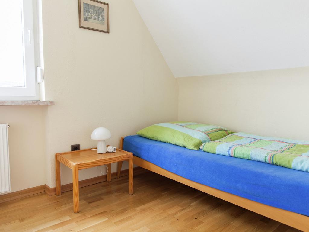 Peaceful Holiday Home In Rascheid Near Forest Geisfeld  Exteriör bild
