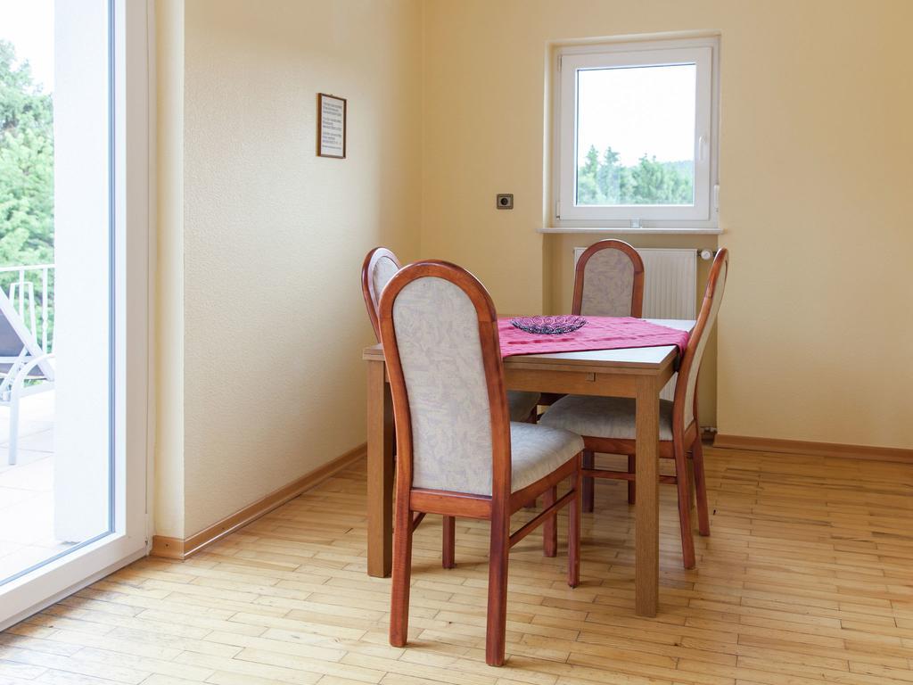 Peaceful Holiday Home In Rascheid Near Forest Geisfeld  Exteriör bild