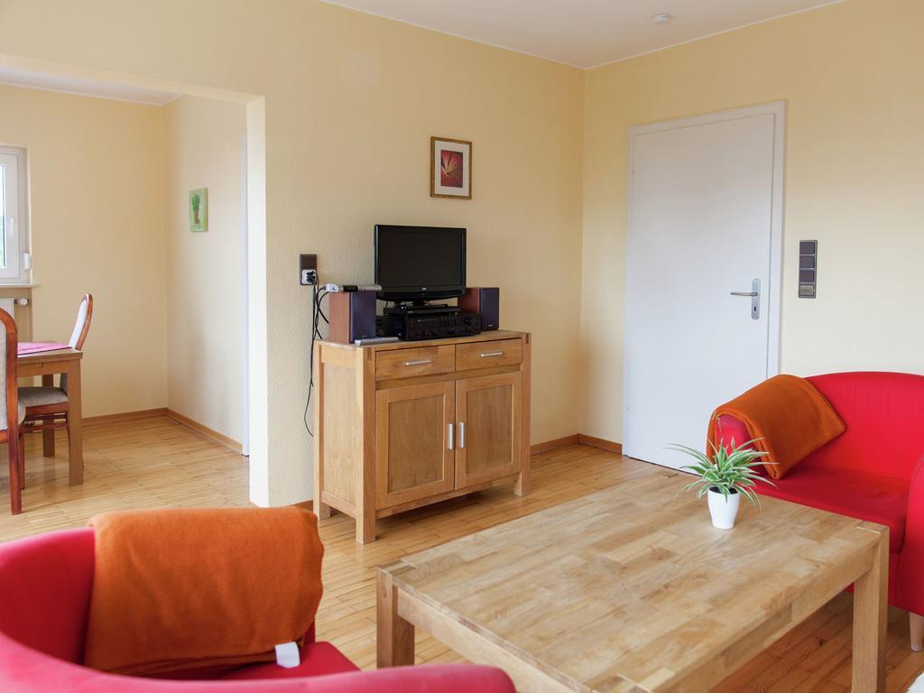 Peaceful Holiday Home In Rascheid Near Forest Geisfeld  Exteriör bild